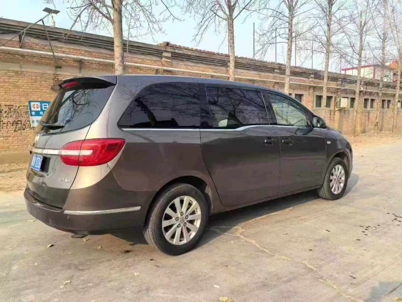 保定18年别克GL88