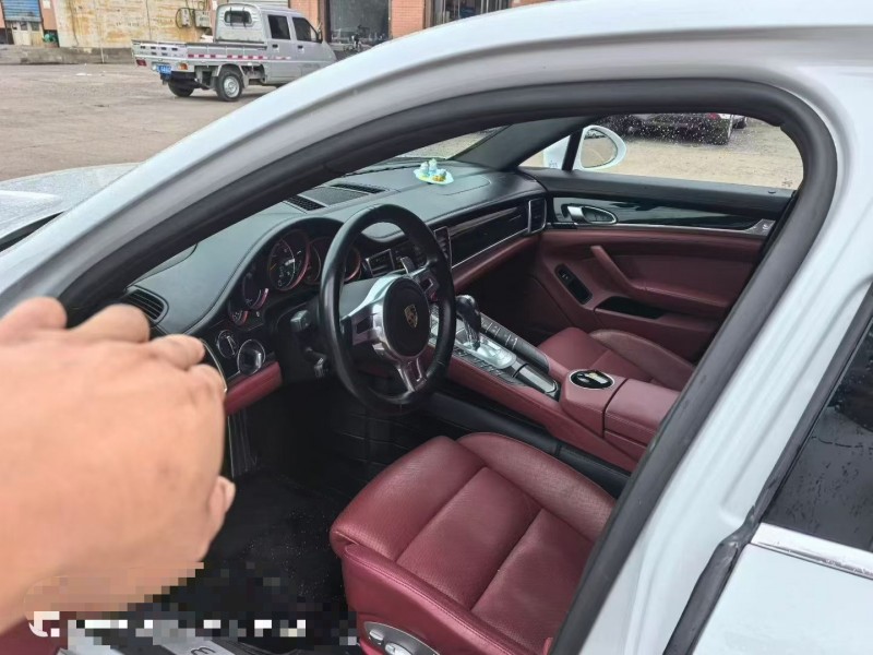 运城16年保时捷帕拉梅拉5