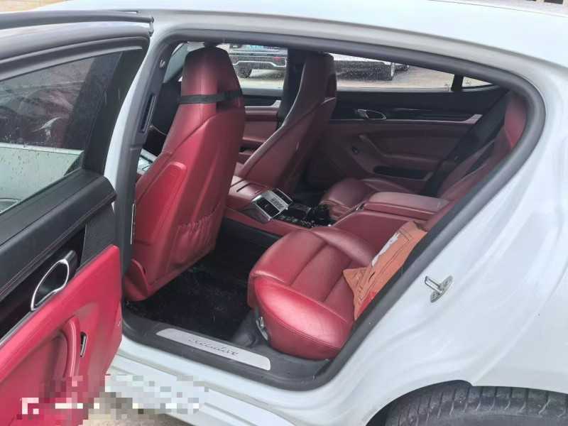 运城16年保时捷帕拉梅拉6