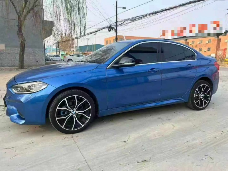 保定18年宝马1系3