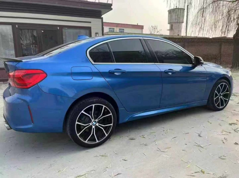 保定18年宝马1系7