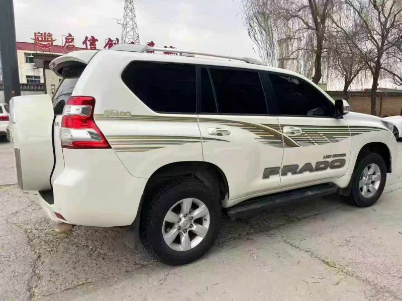 保定15年丰田普拉多7