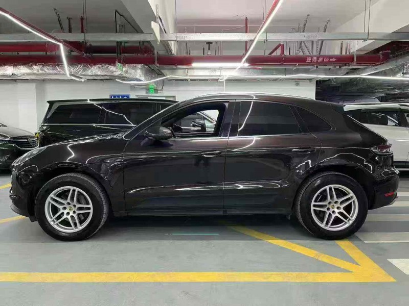 深圳20年保时捷Macan7