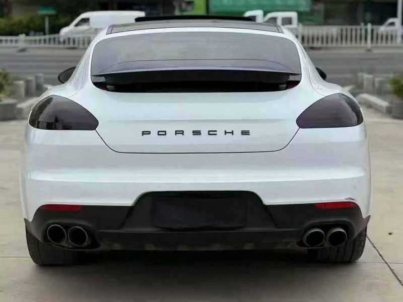 广州16年保时捷帕拉梅拉9