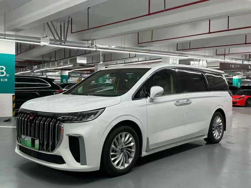 广州24年岚图汽车梦想家3