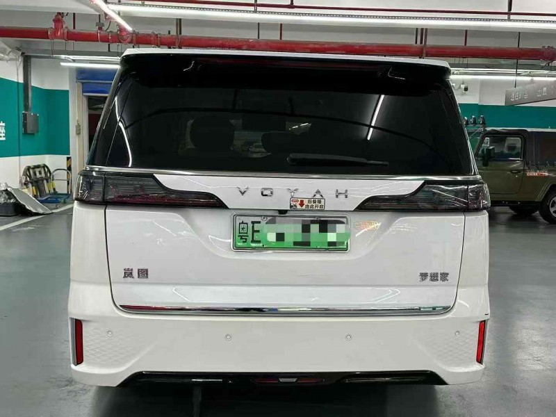 广州24年岚图汽车梦想家9