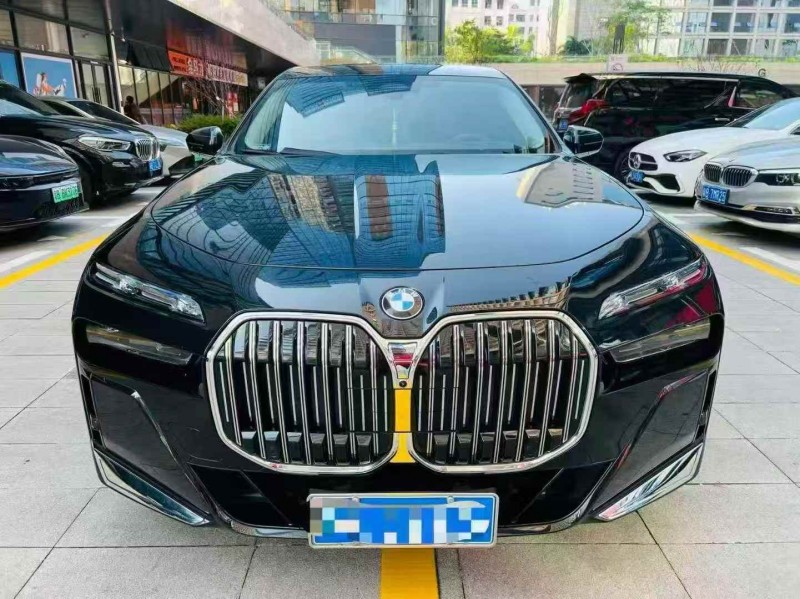 深圳24年宝马7系1