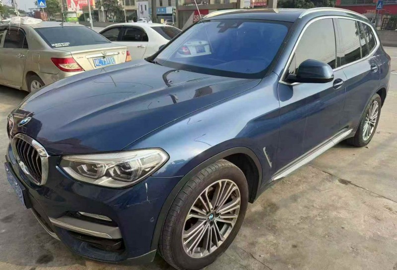 广州19年宝马X33