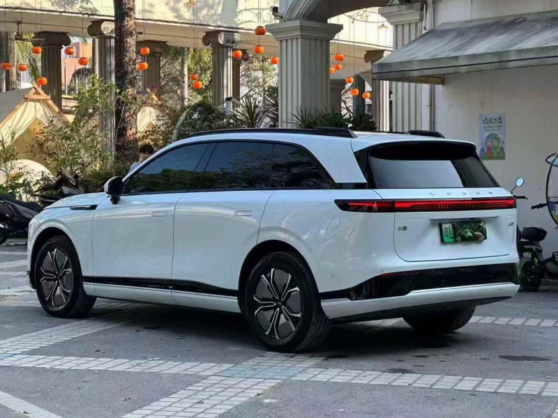 广州24年小鹏汽车G95