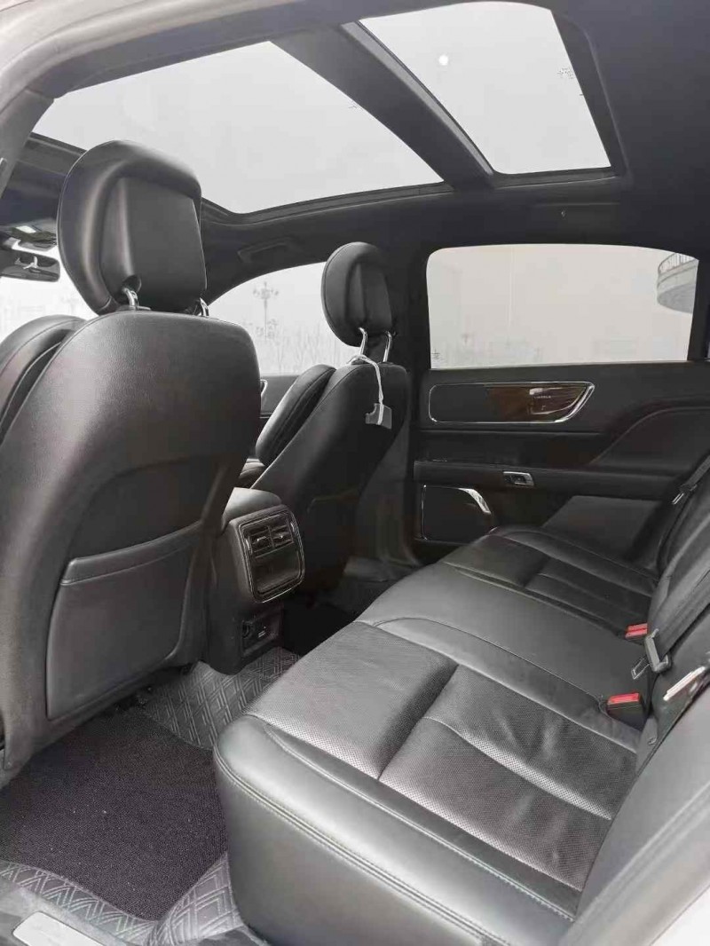 吉林18年林肯大陆4