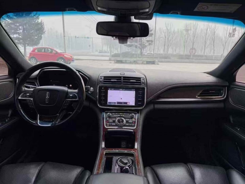 吉林18年林肯大陆8