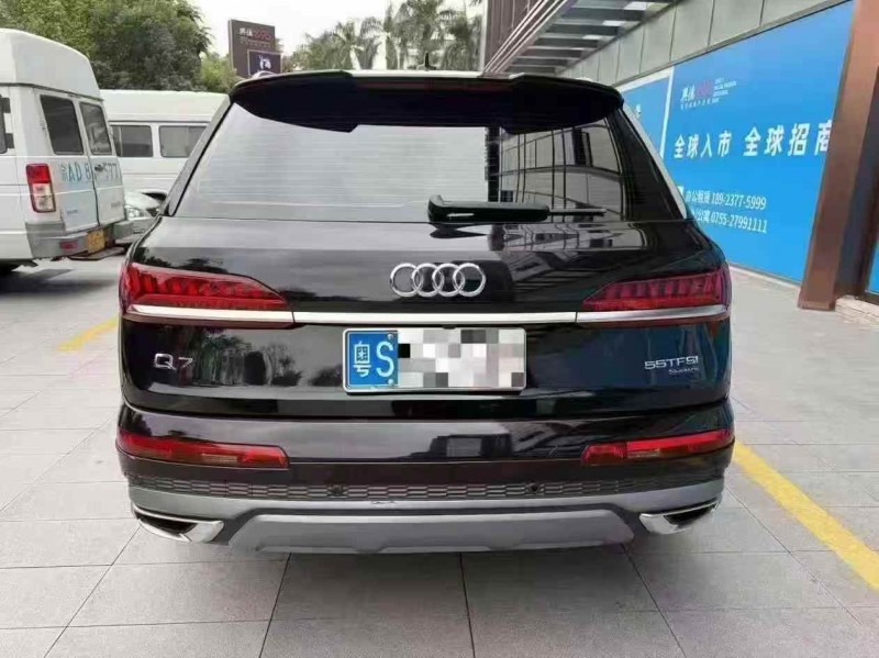 广州21年奥迪Q78