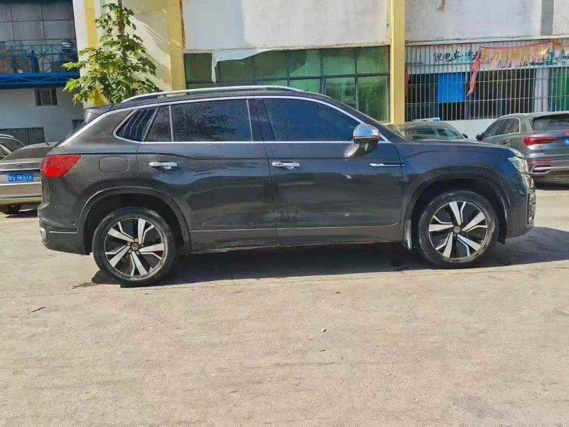 广州21年大众探岳7