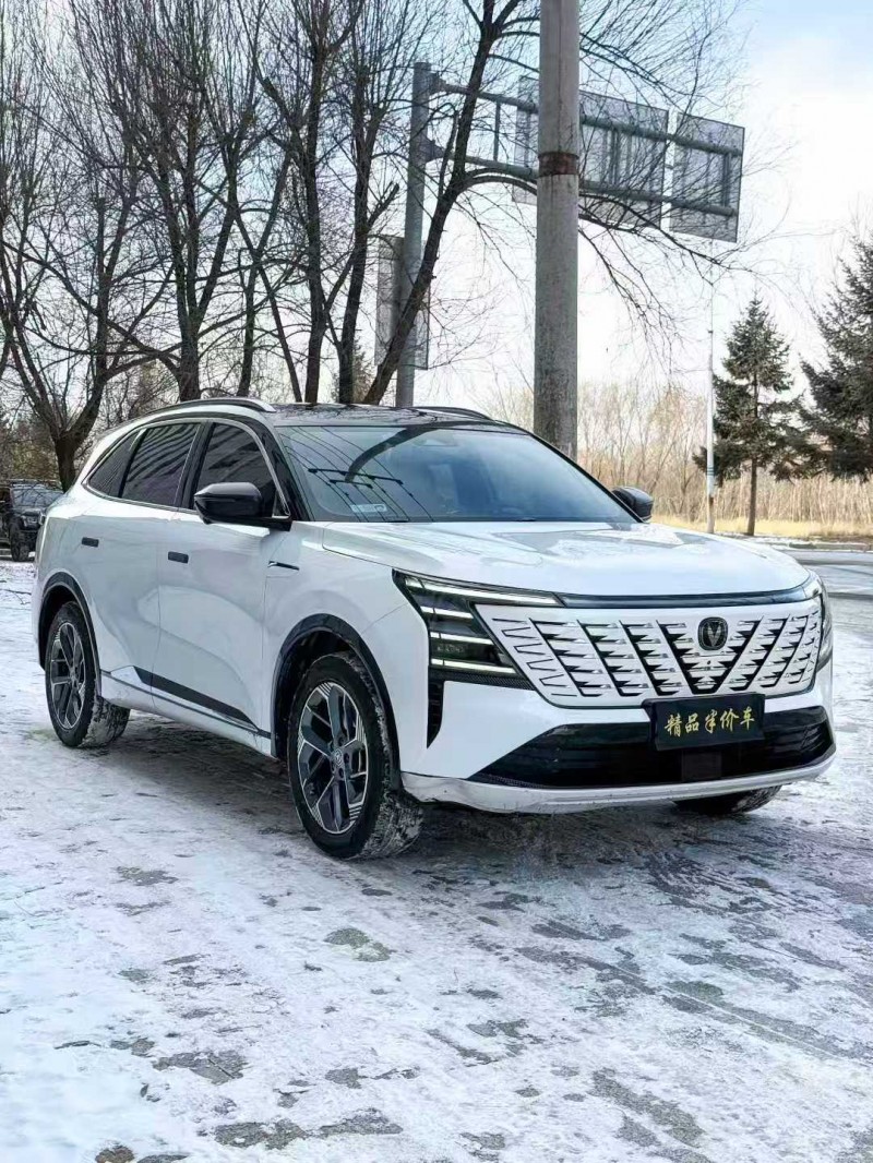 吉林24年长安汽车CS752