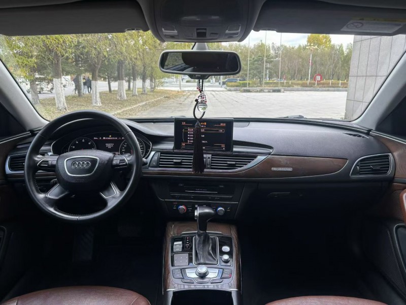 吉林15年奥迪A6L5