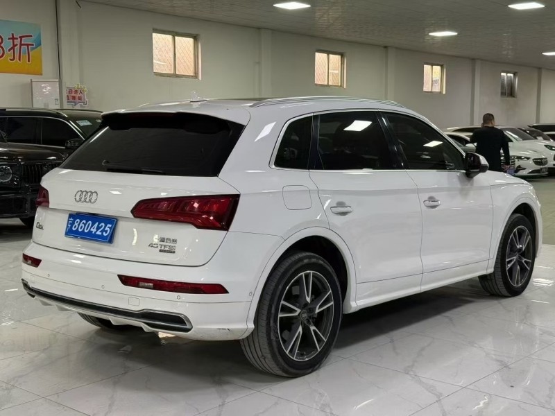 廊坊21年奥迪Q58