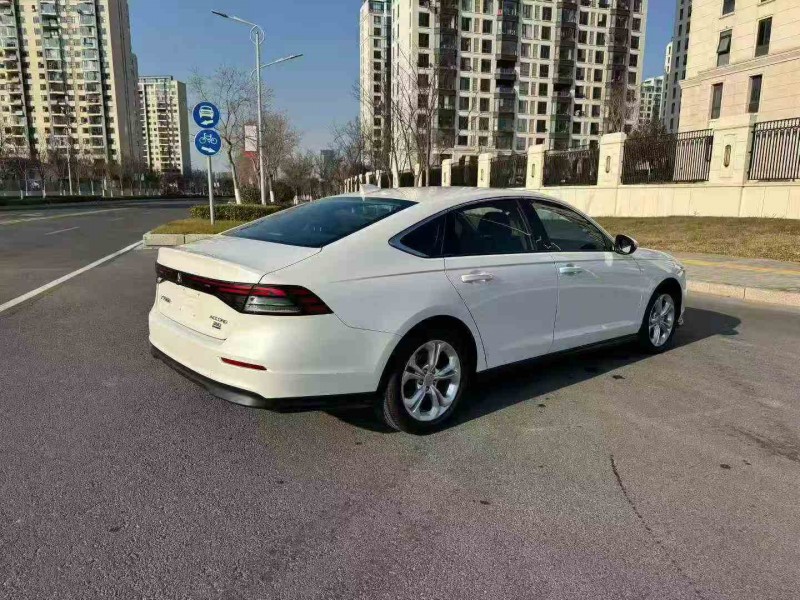 南京24年本田雅阁7