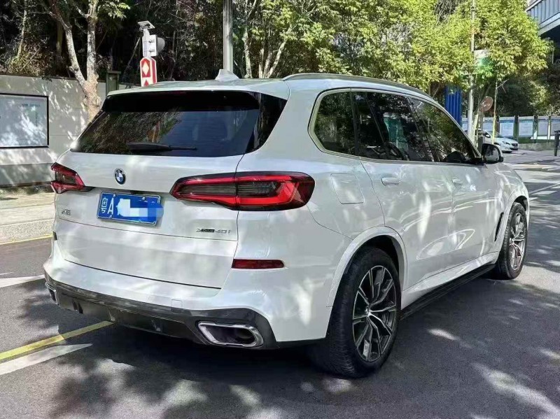 广州20年宝马X58