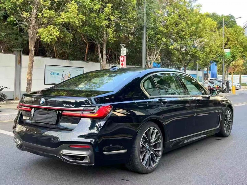 广州20年宝马7系8