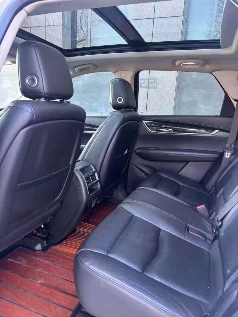 吉林16年凯迪拉克XT55