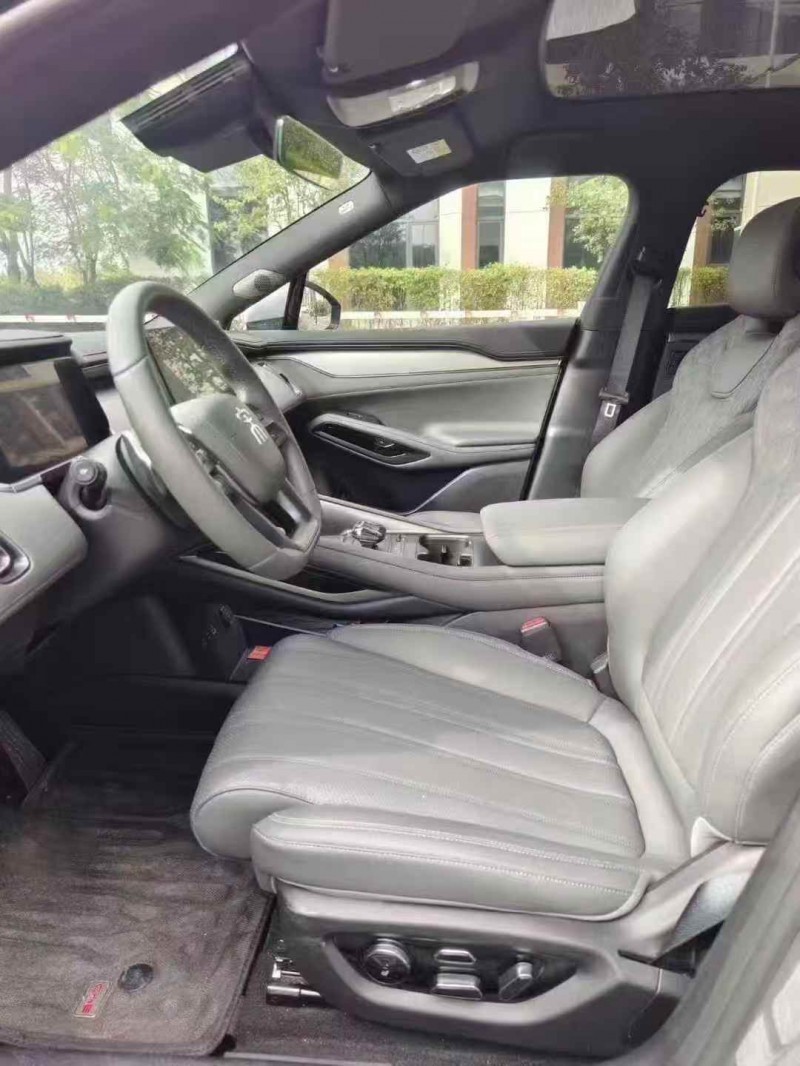 广州25年比亚迪宋新能源6