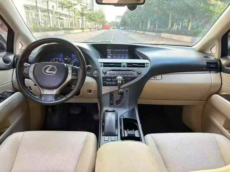 广州15年雷克萨斯RX7