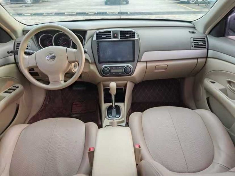 东莞18年日产轩逸8