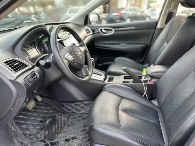 东莞17年日产轩逸3