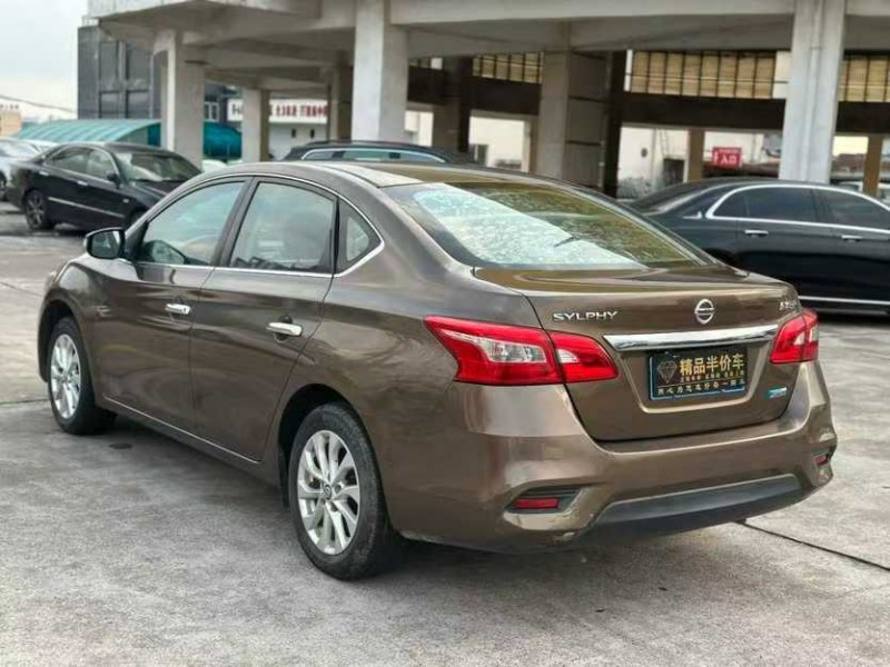 东莞17年日产轩逸8