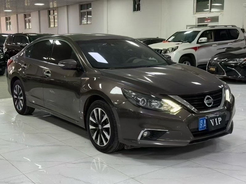 廊坊19年日产天籁3