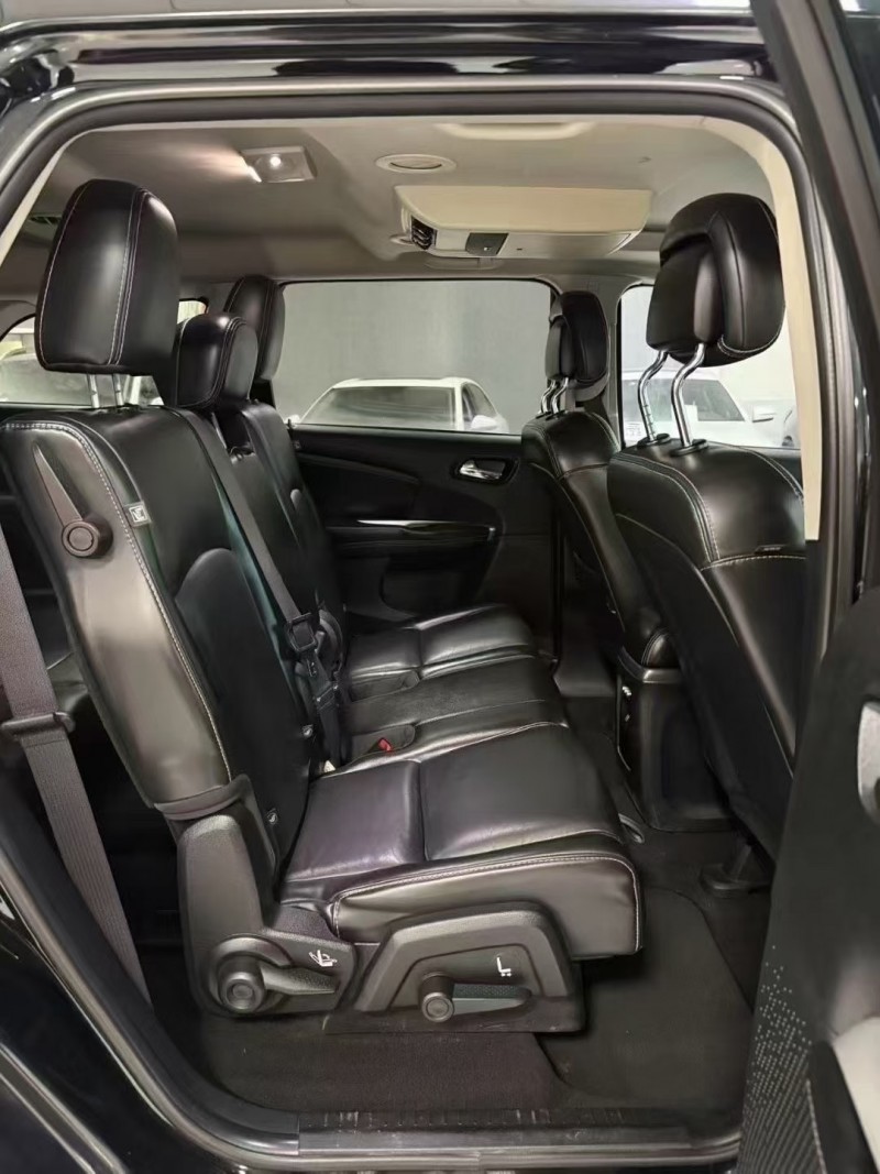 廊坊15年道奇酷威6