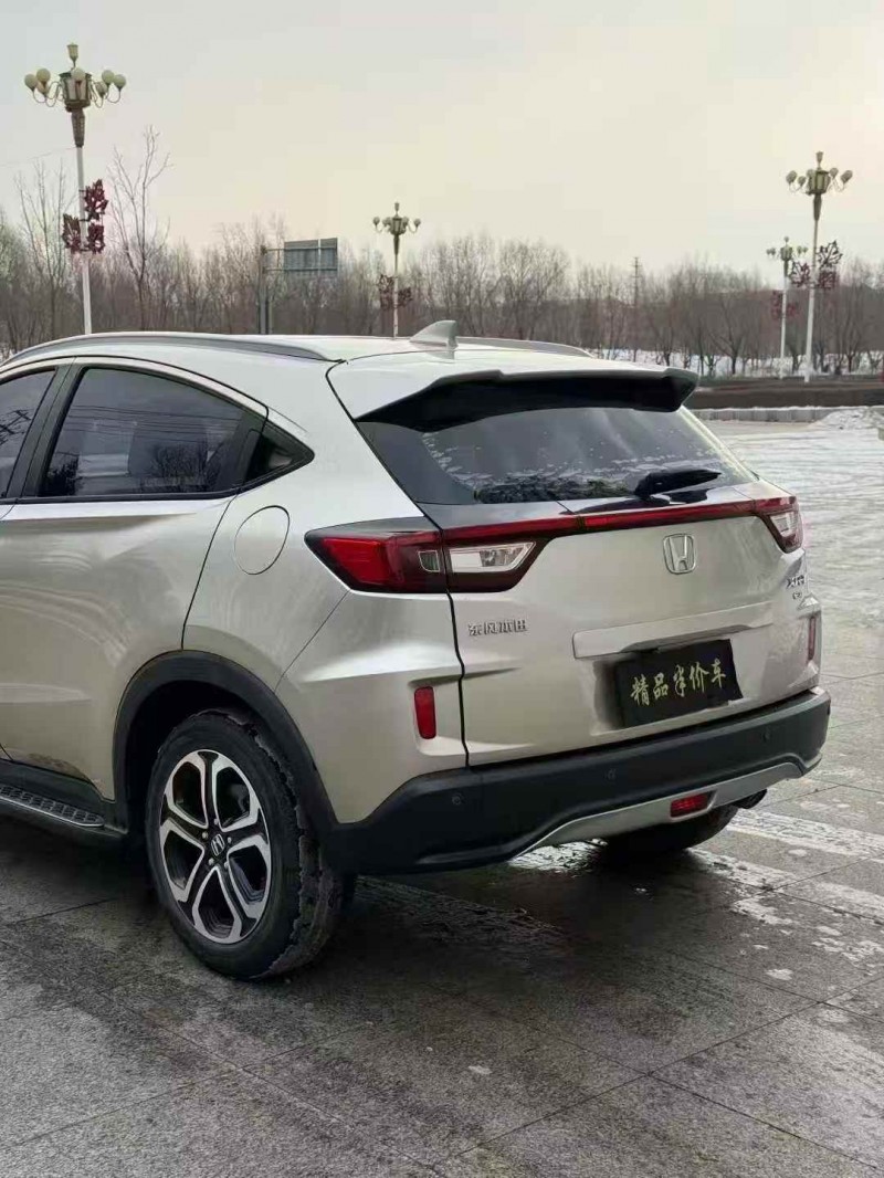 吉林19年本田XRV8
