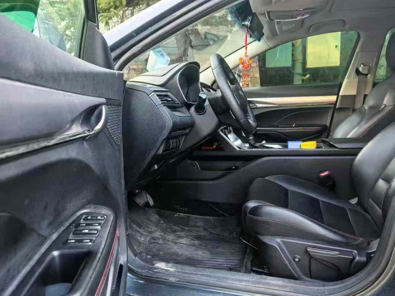 烟台19年吉利缤瑞6