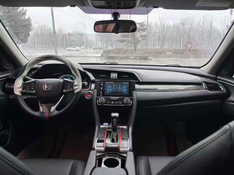 吉林17年本田思域4