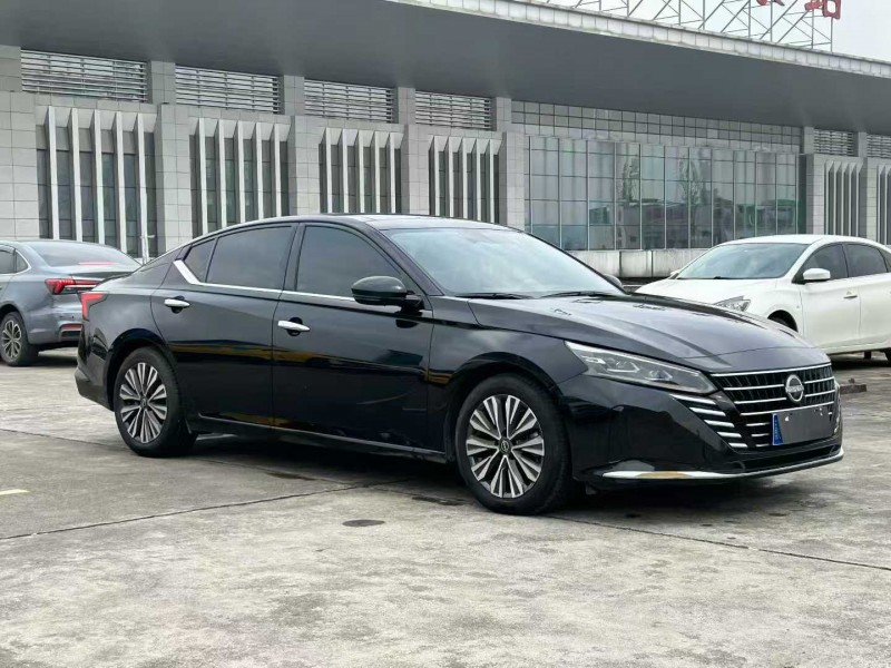 东莞24年日产天籁3