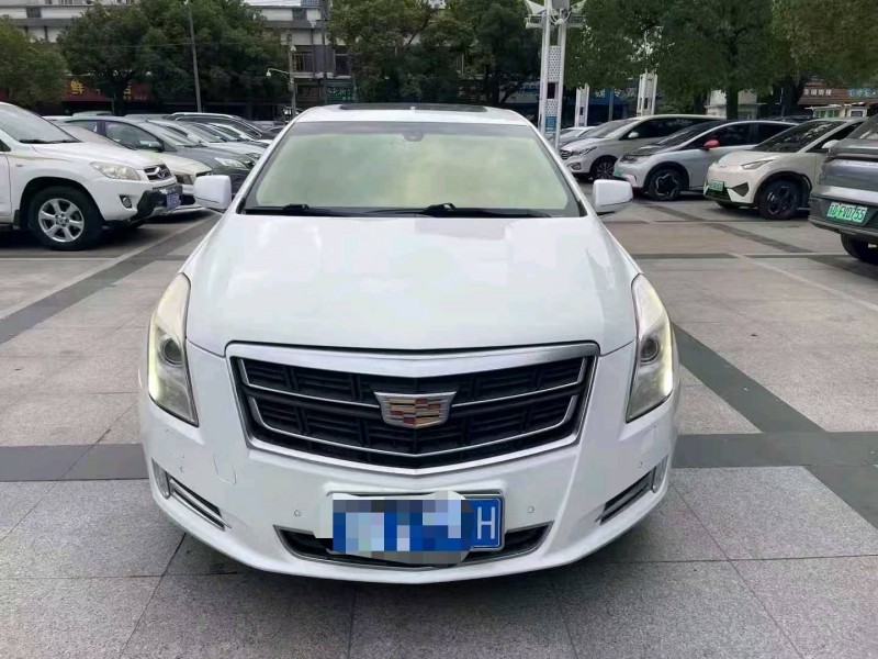 常州17年凯迪拉克XTS1