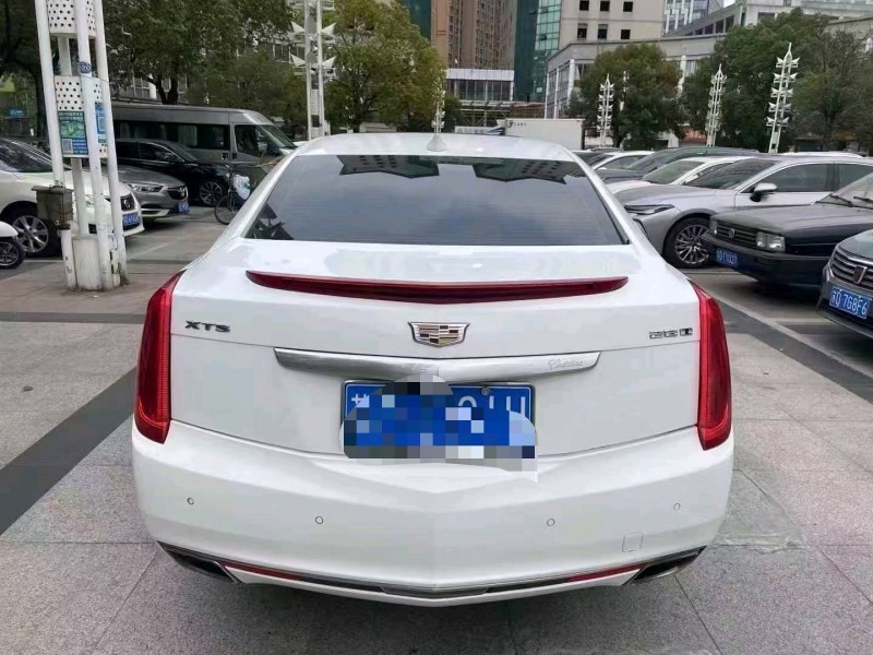 常州17年凯迪拉克XTS9