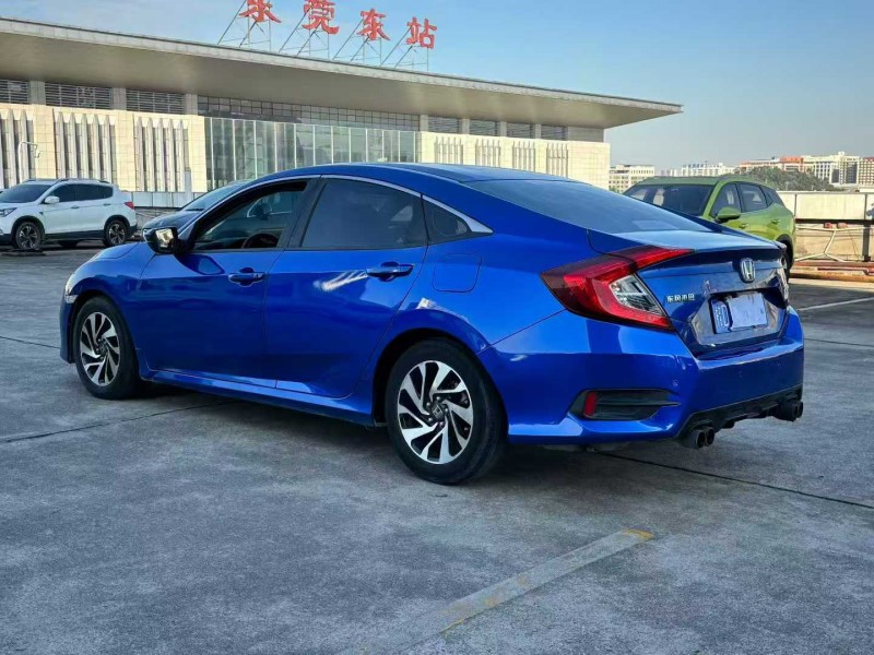 东莞17年本田思域4