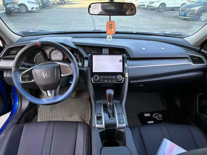 东莞17年本田思域8