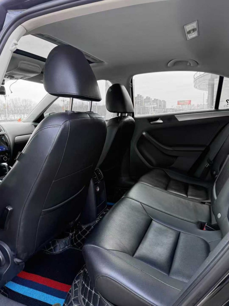 吉林15年大众速腾5