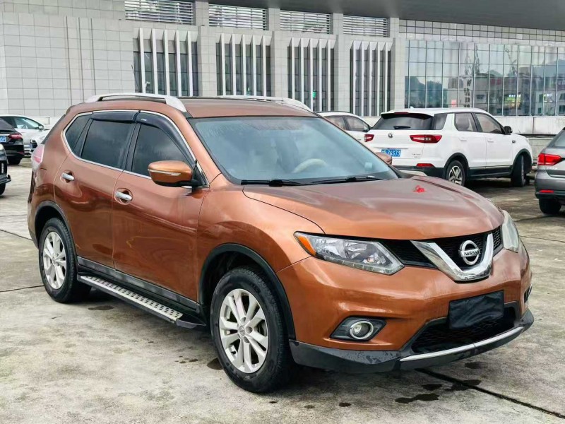 东莞14年日产奇骏2