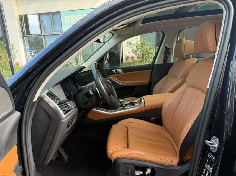 深圳22年宝马X56