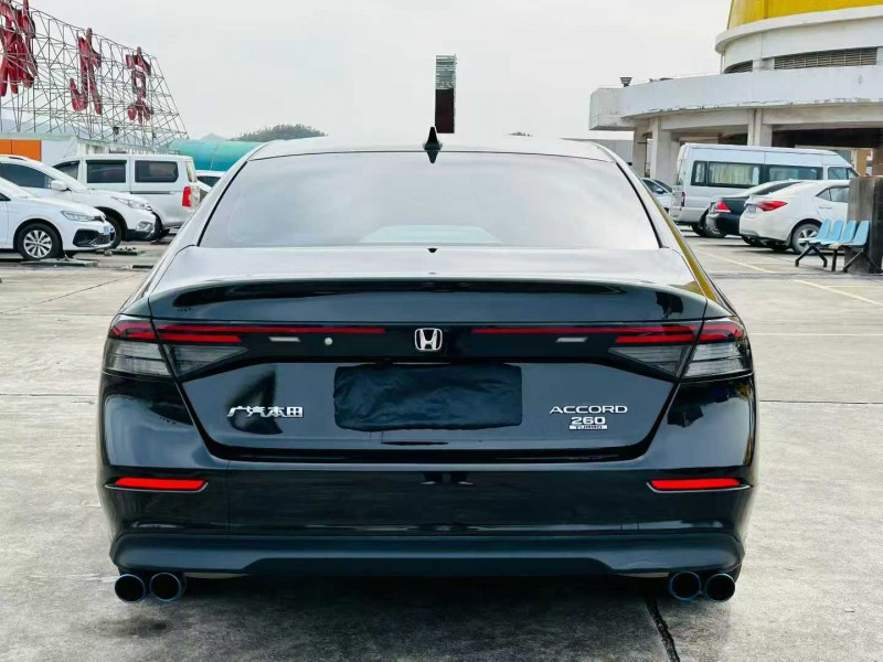 东莞24年本田雅阁7