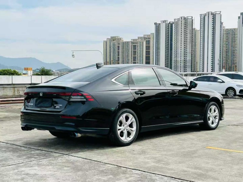 东莞24年本田雅阁8