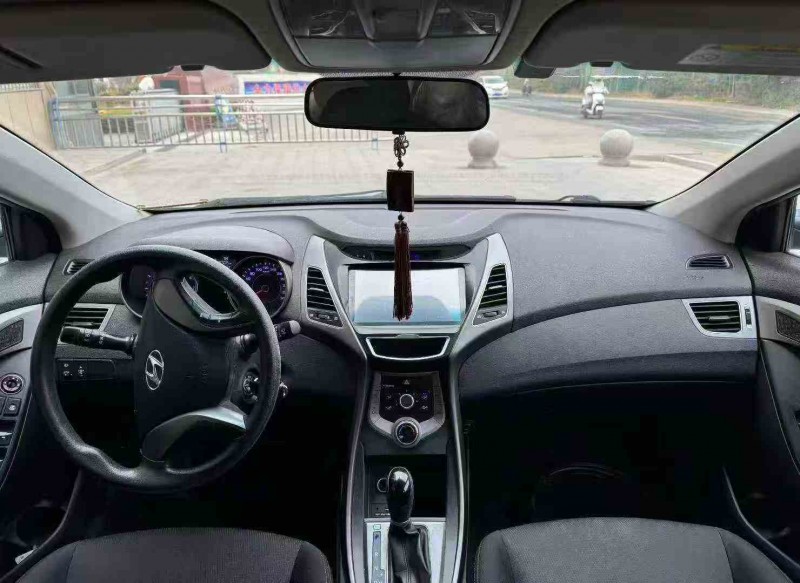 徐州18年现代朗动4