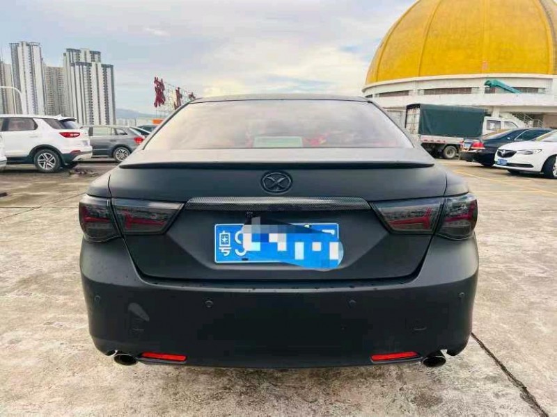 东莞12年丰田锐志7