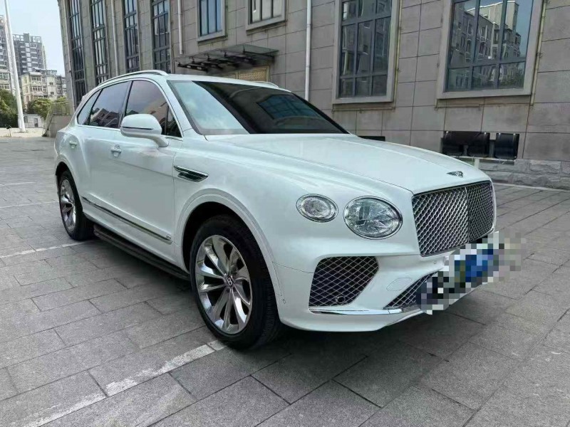 沧州21年宾利添越2