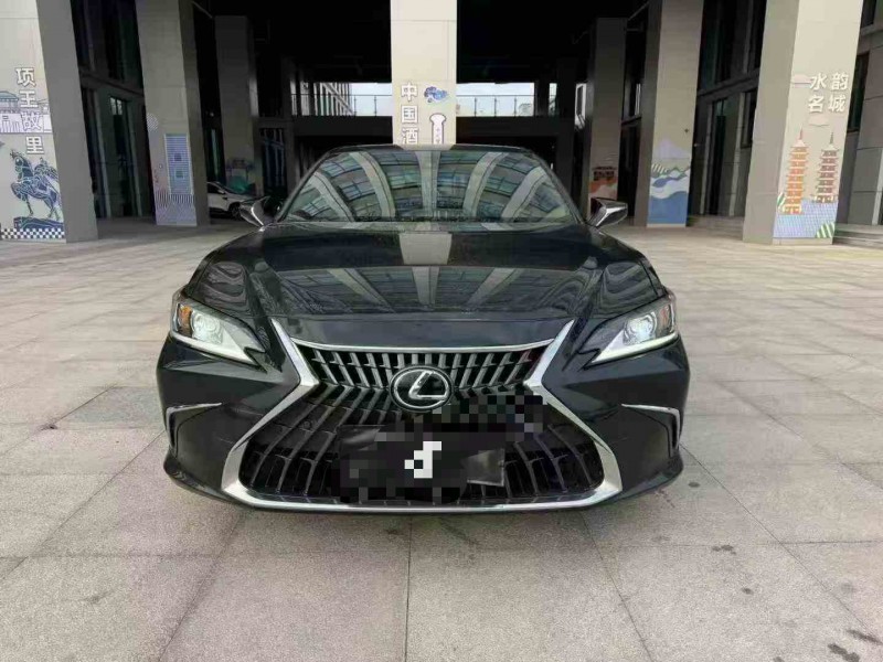苏州23年雷克萨斯ES1
