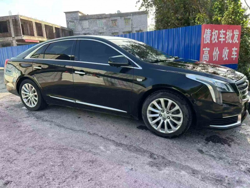 钦州19年凯迪拉克XTS3