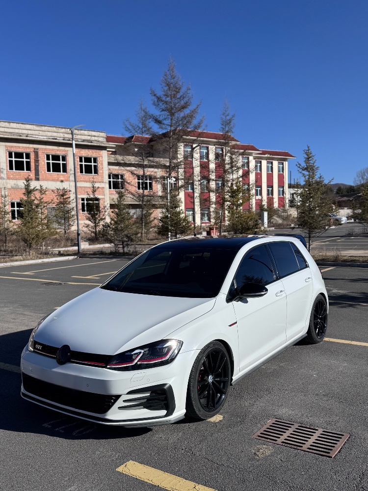 甘南18年大众高尔夫4